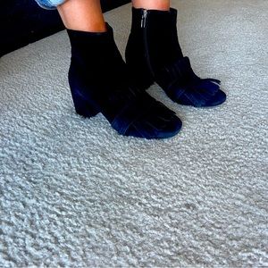 Steven by Steven short black suede boots size 36